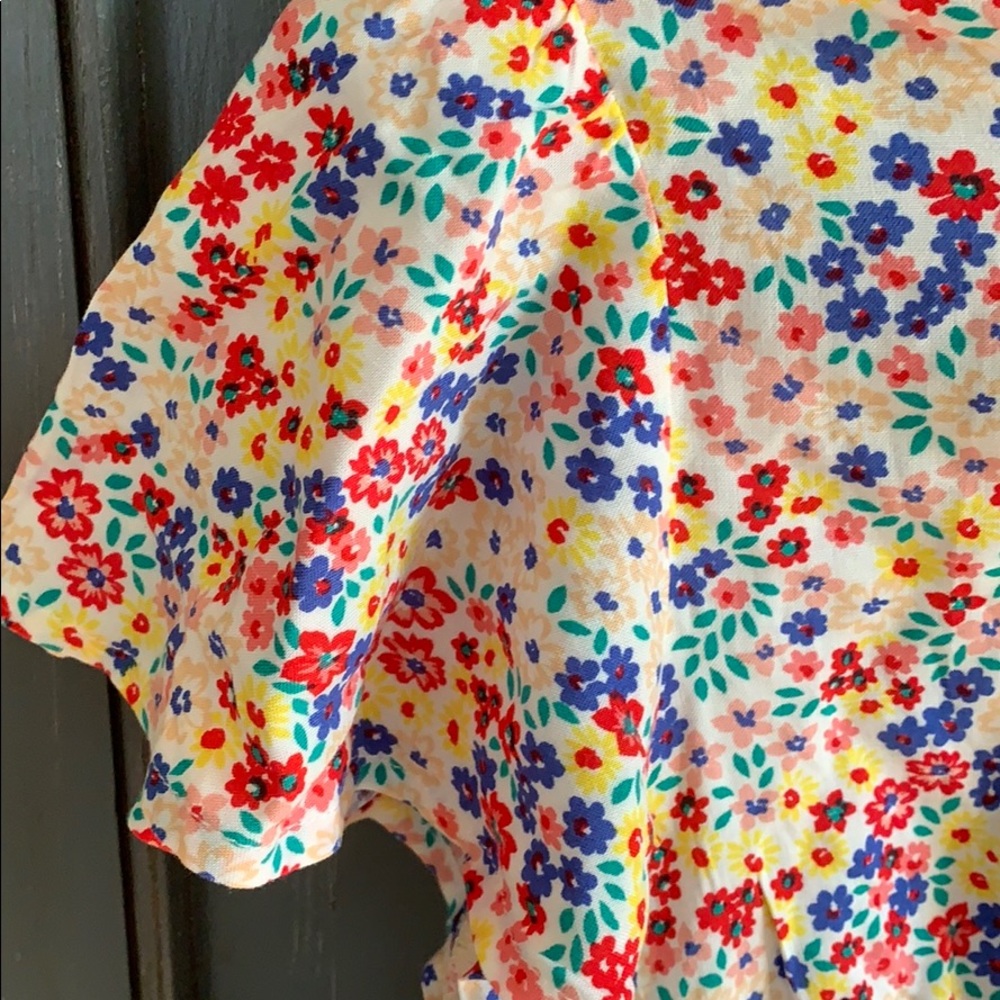 Floral top - Picture 3 of 7
